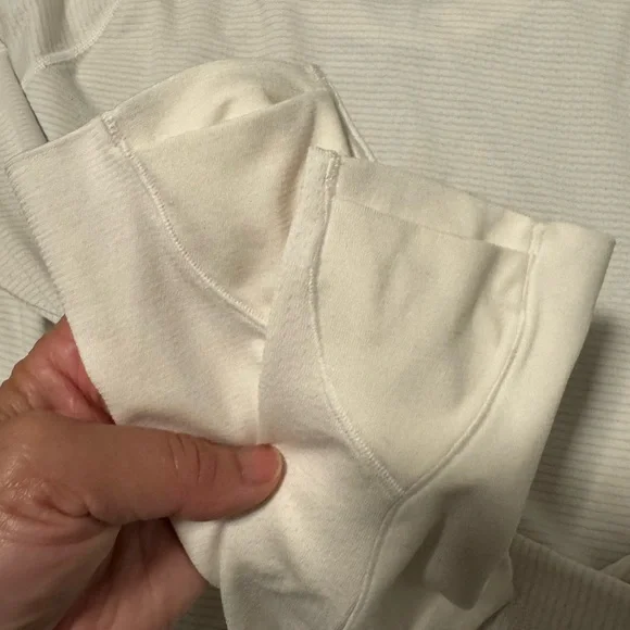 Lululemon Swiftly Tech White Long Sleeve Waist Length Shirt Top (size 12) - Picture 5 of 10